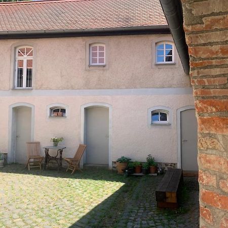 Studio Auf Denkmalgeschuetztem Dreiseithof In Hoefgen Bei Grimma Hofgen  Bagian luar foto